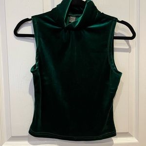 High neck sleeveless velvet dark green shirt